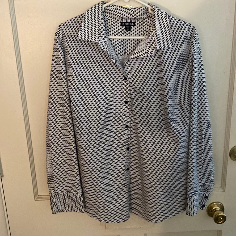 Black and white geometric shapes  shirt
